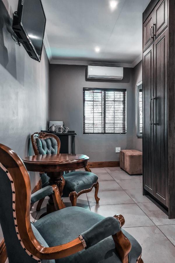 ניוקאסל Pinehaven Bed And Breakfast מראה חיצוני תמונה